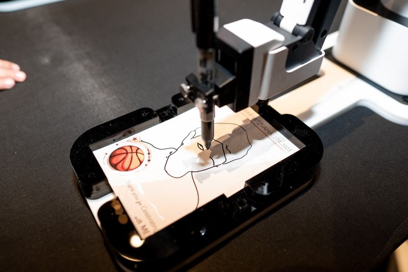 Draw Me Bot - AI-Powered Digital Sketch Artist Experience