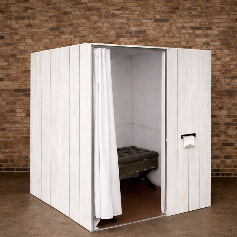 Enclosed Photo Booth Experience