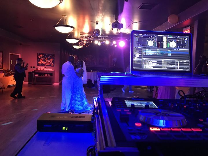 Dj Service & Photo booth Service