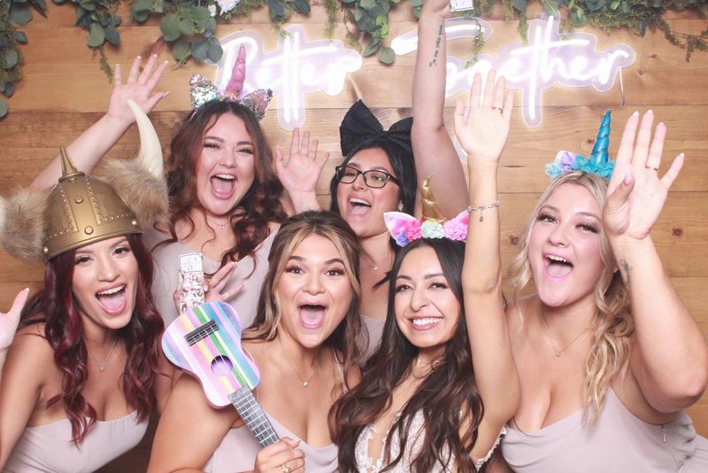Sapphire Wedding DJ & Retro Photo Booth Package