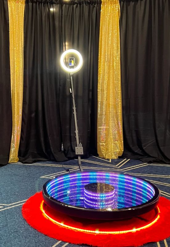 360 XL LED Light Show Photo Booth